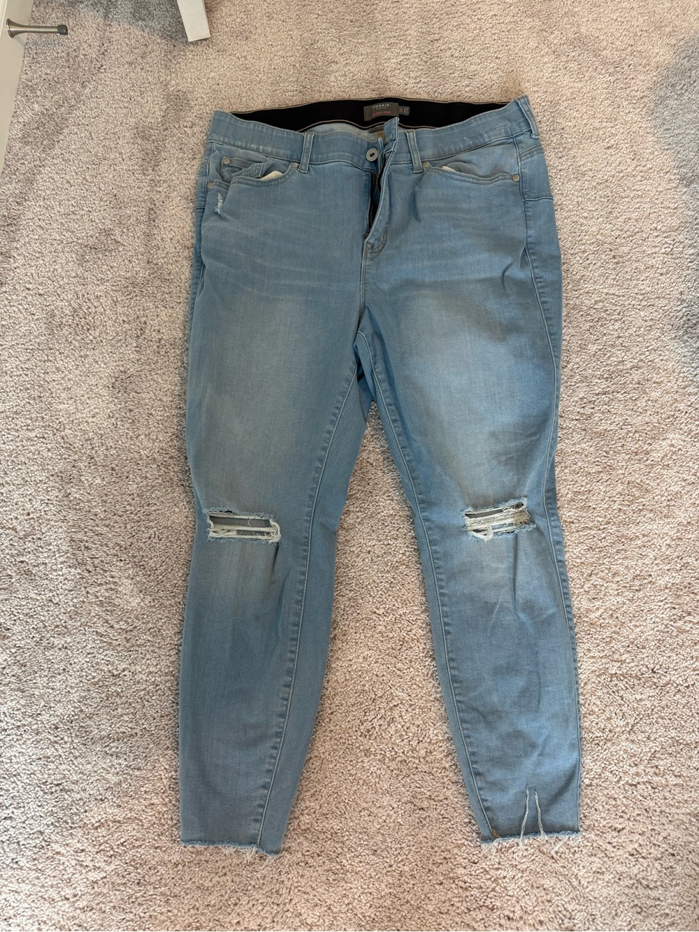torrid Light Blue Distressed Bombshell Skinny Jeans